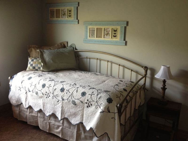 jr-bedroom-4