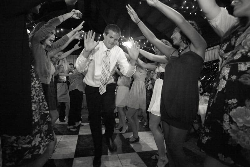 groom dancing