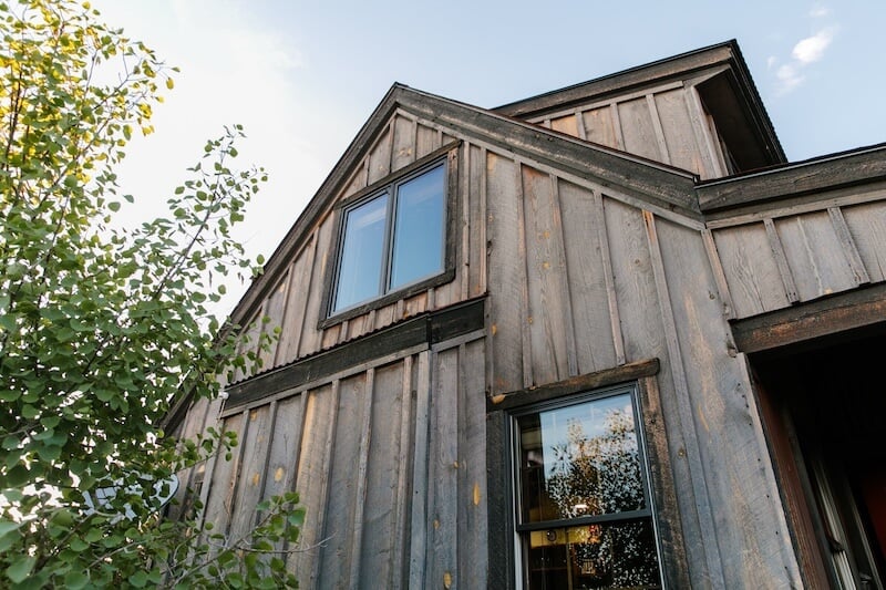 Wildflower cabin